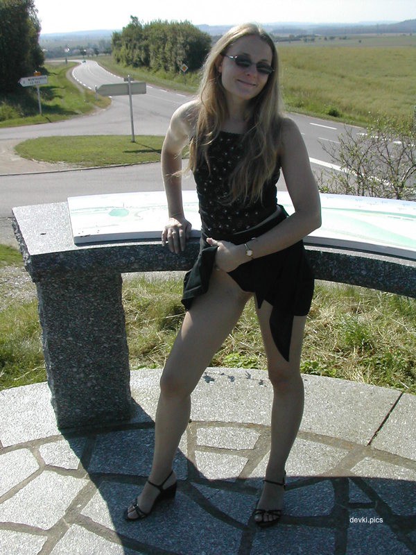 Young Sexwife's Homemade Porn - Explicit Amateur XXX Photos