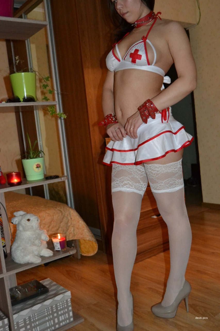 Rough Sex with Naughty Nurse - Amateur Porn Photo Gallery