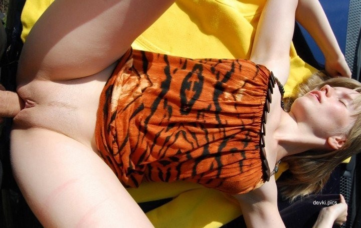 Hardcore Car Hood Fuck and Home Sex Tape - Explicit Amateur Porn