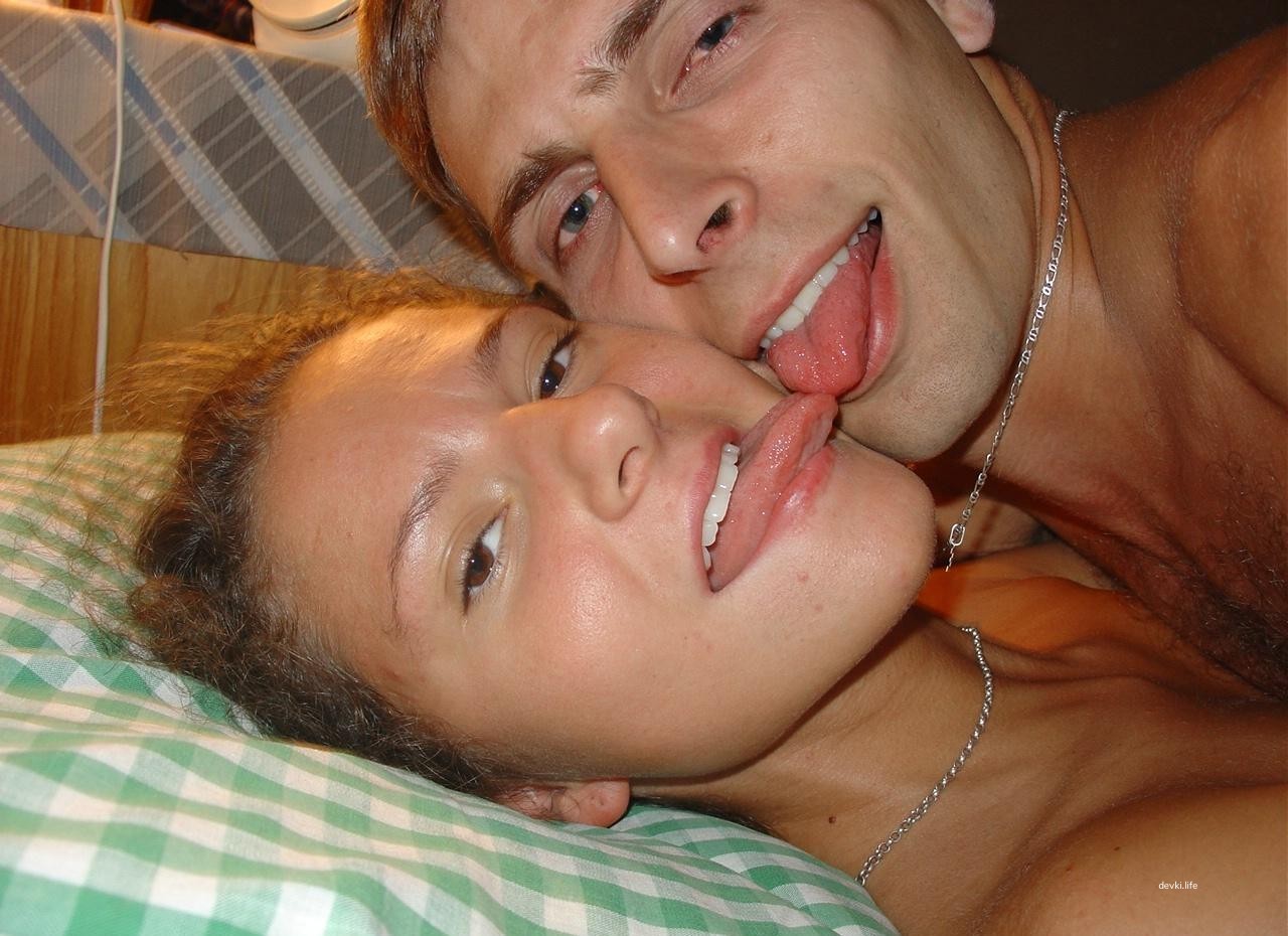 Young Couples Film Their Homemade Sex - Explicit Amateur Porn Photos