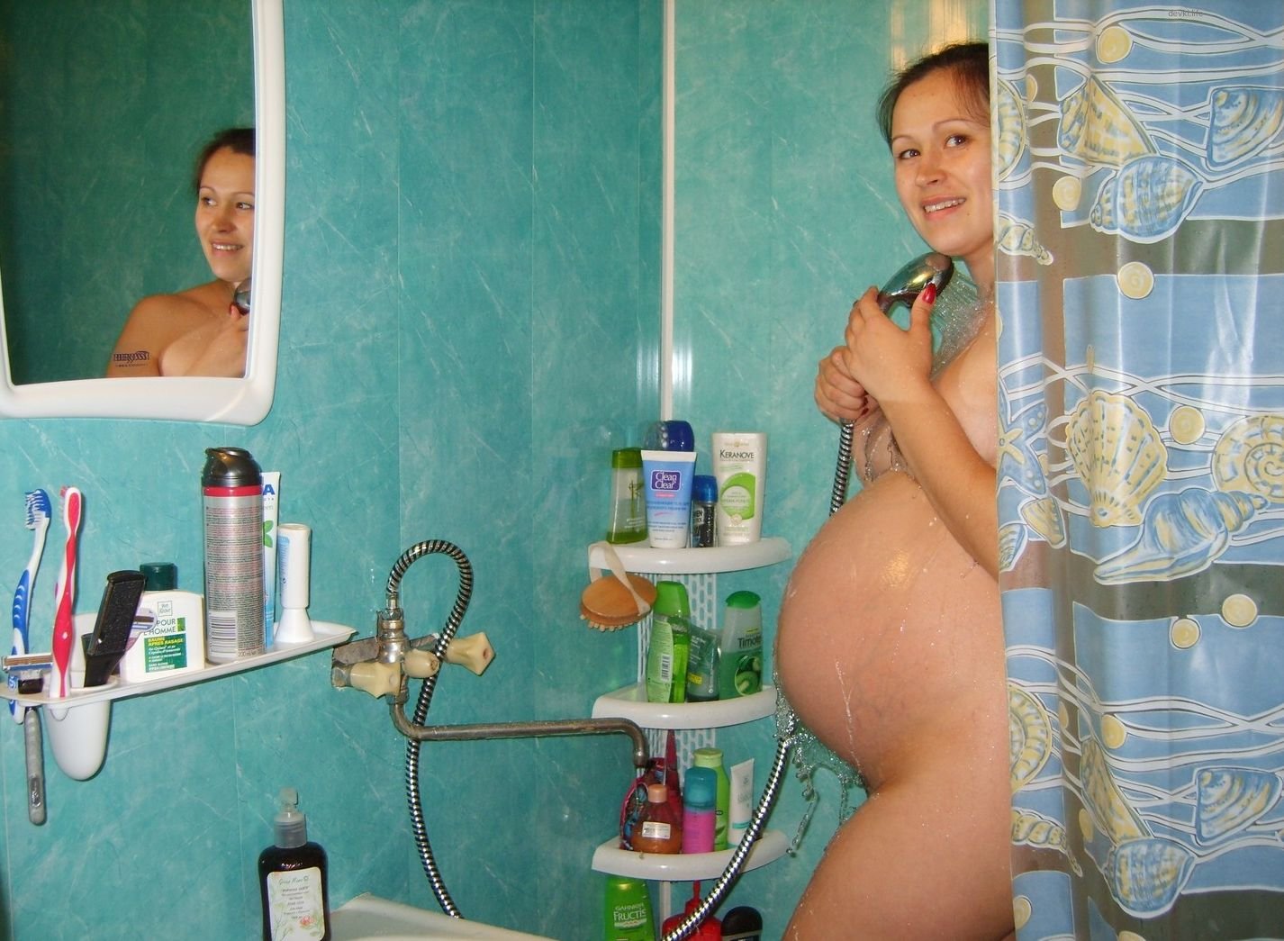 Explicit Pregnant Wife Amateur Porn Pics: Various Stages of Pregnancy