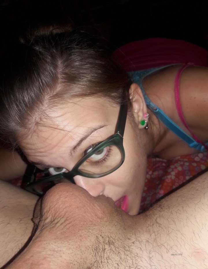 Hot Girlfriend Gives Rimjob and Blowjob - Amateur Porn Photo