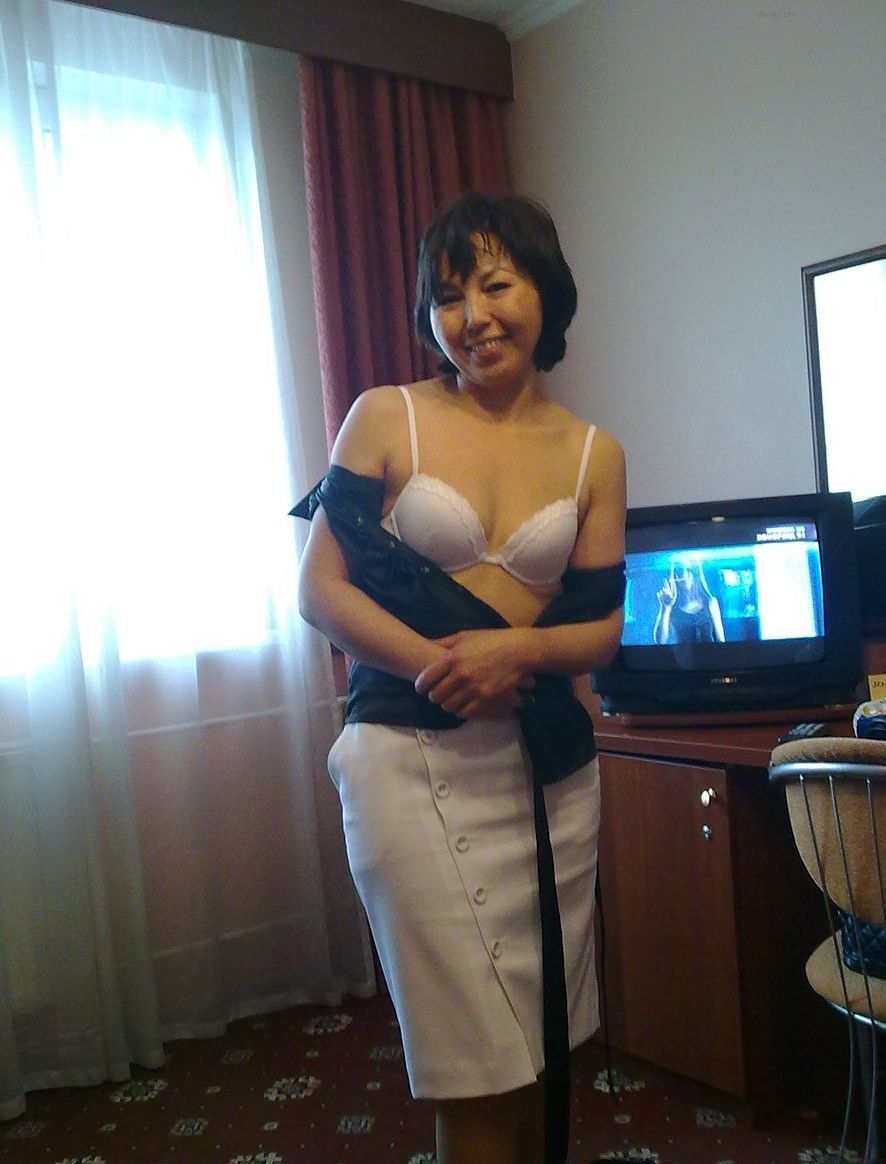 Naked Eastern Exotic Amateur Porn Photos - Explicit Asian Erotica