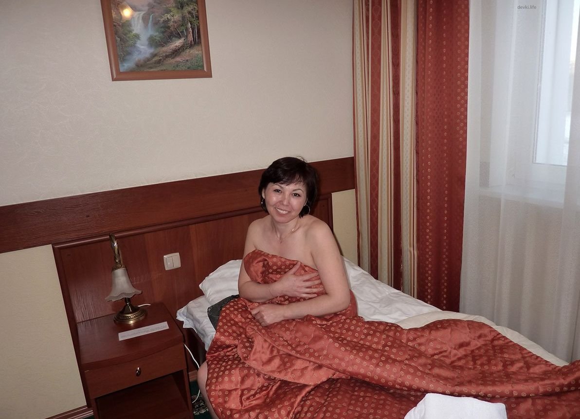 Naked Eastern Exotic Amateur Porn Photos - Explicit Asian Erotica