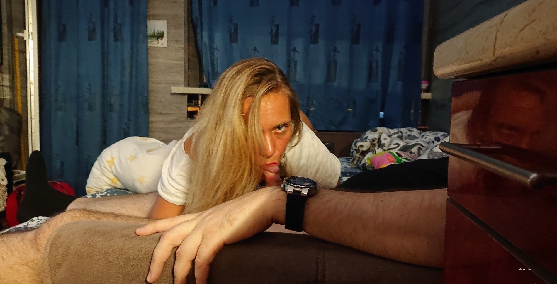 Hot Blonde Amateur Porn: Explicit Homemade Sex Photos