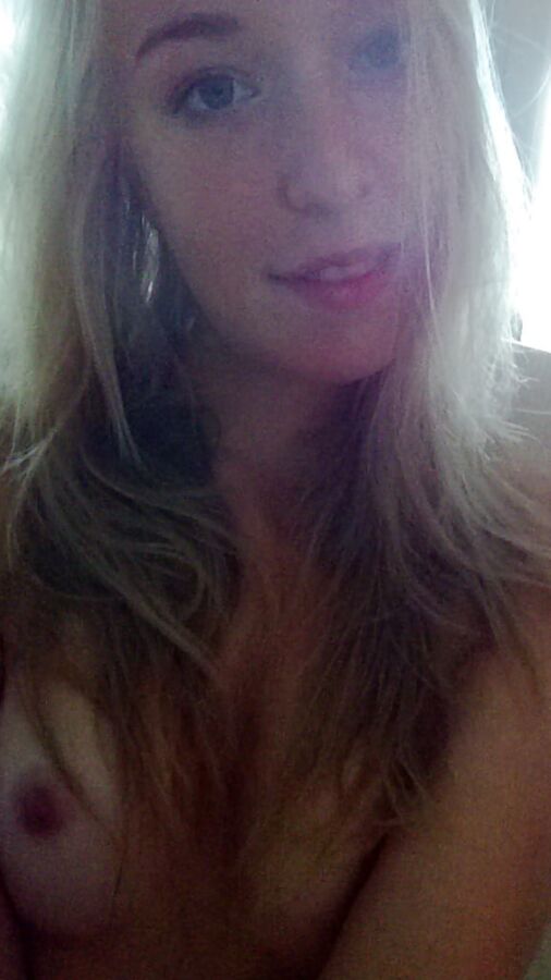 Facial Cumshot Lover Enjoys Swallowing After Blowjob - Amateur Porn Photo