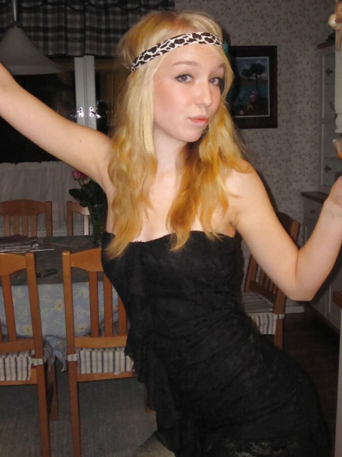 Facial Cumshot Lover Enjoys Swallowing After Blowjob - Amateur Porn Photo