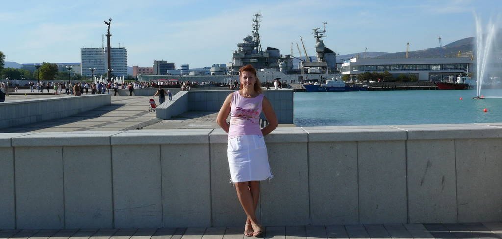 Family Sex Photos: Explicit Moments with Friend - Amateur Porn