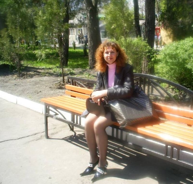 Family Sex Photos: Explicit Moments with Friend - Amateur Porn