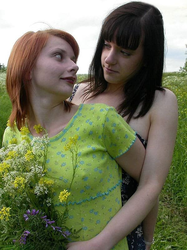 Wild Amateur Friends Having Outdoor Fun - Explicit Porn Photos