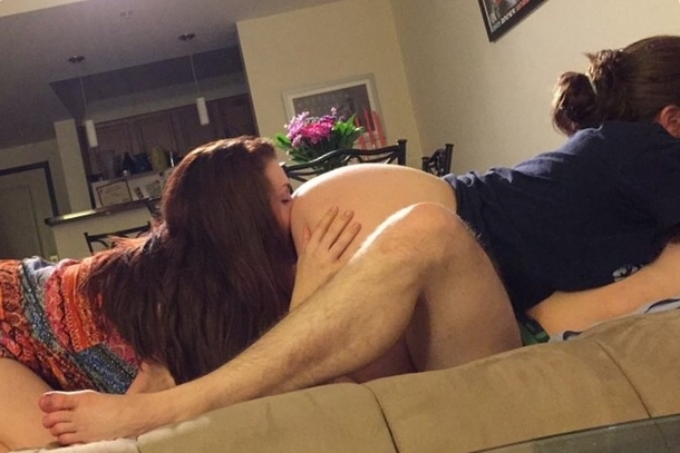 Amateur Couple's Explicit Homemade Sex Photos - XXX Amateur Porn Pics