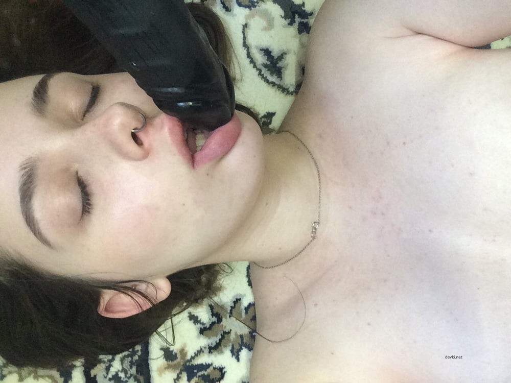 Amateur Girlfriend Loves Double Penetration - Explicit Homemade Porn