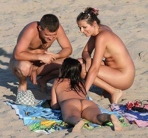 Nudist Beach Sex: Amateur Porn Photos of Explicit Public Nudity