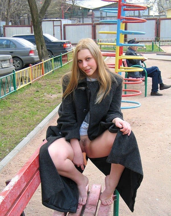 Explicit Public Masturbation of Uninhibited Amateur Girls - XXX Photos