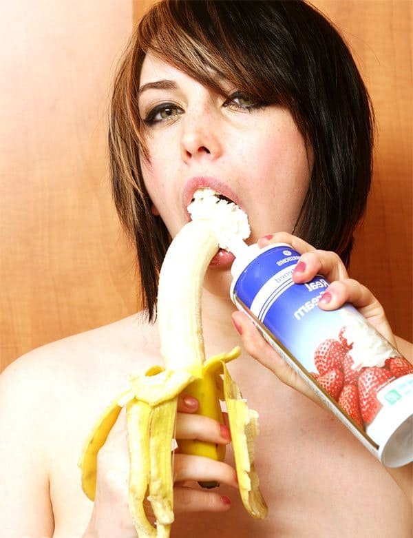 Naked Babes and Food: Explicit Amateur Photos for Adults
