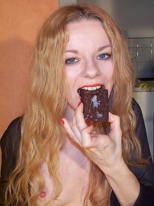 Naked Babes and Food: Explicit Amateur Photos for Adults