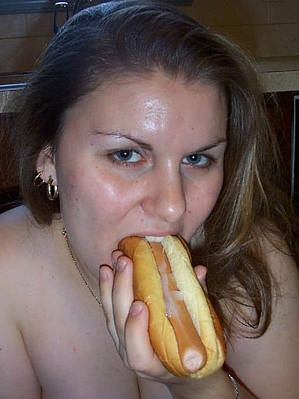 Naked Babes and Food: Explicit Amateur Photos for Adults