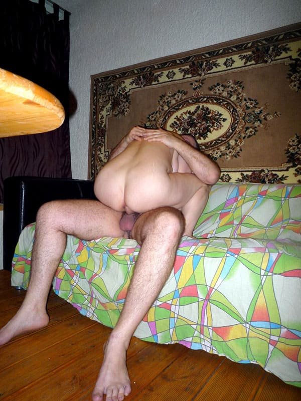 Raw Anal Threesome MMF Amateur Porn Photo Shoot