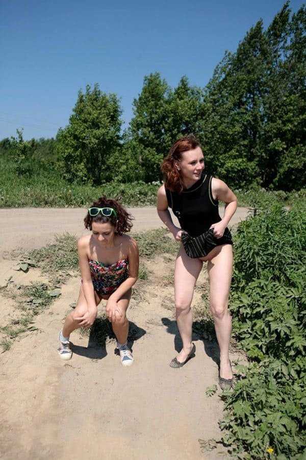 Amateur Girls Squatting to Pee: Explicit Outdoor Pissing Photos
