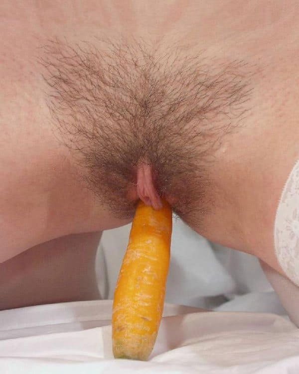 Naked Bunny Playing by the Christmas Tree: Explicit Amateur Porn Photo