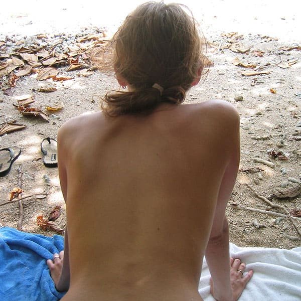 Island Sex: Amateur Porn Photo Shoot with Explicit XXX Action