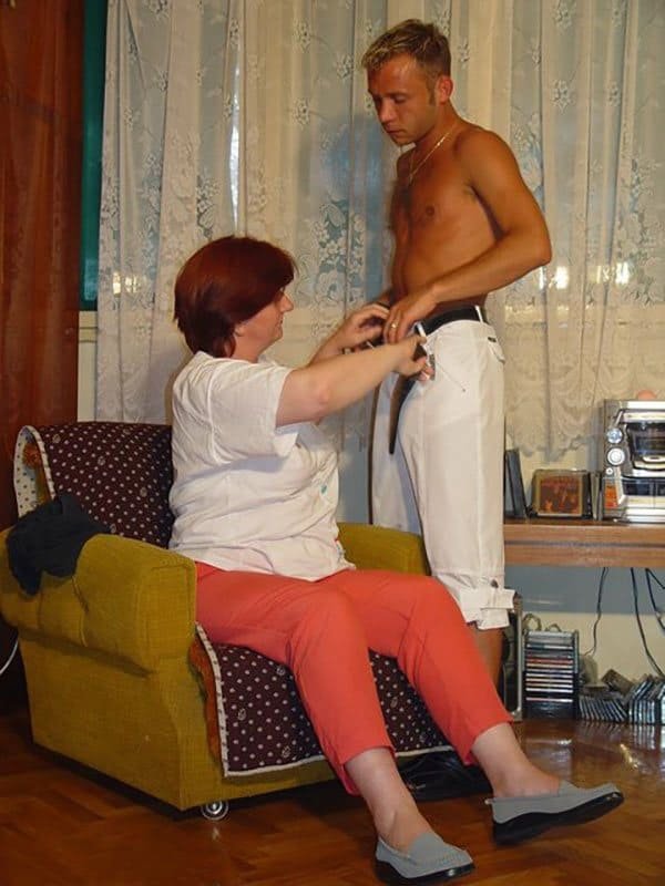 Mature MILF Craving Hardcore Sex - Amateur Porn Photo