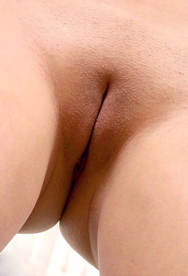 Explicit Amateur Girls Exposing Their Pussies in Photos