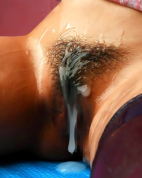 Naked Slut Covered in Cum: Amateur Porn Photo