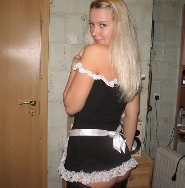 Blonde Babe Enjoys Anal Beads - Explicit Amateur Porn Photo