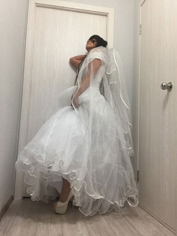 Bride Gets Fucked in Wedding Dress - Amateur Porn Photo