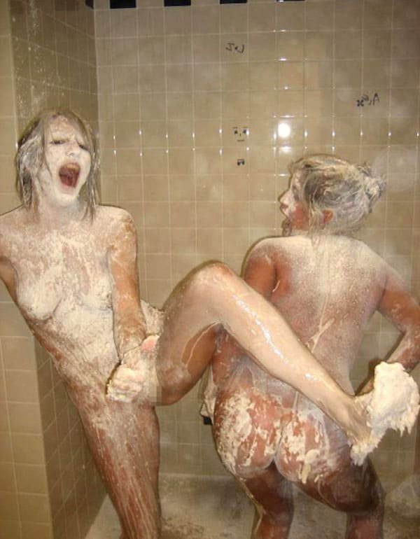 Intoxicated Babes Go Wild in Hardcore Amateur Porn Pics