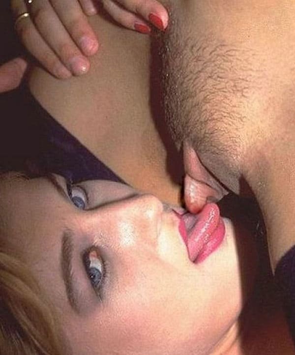 Amateur Porn: Girls with Huge Clits - Explicit Photos