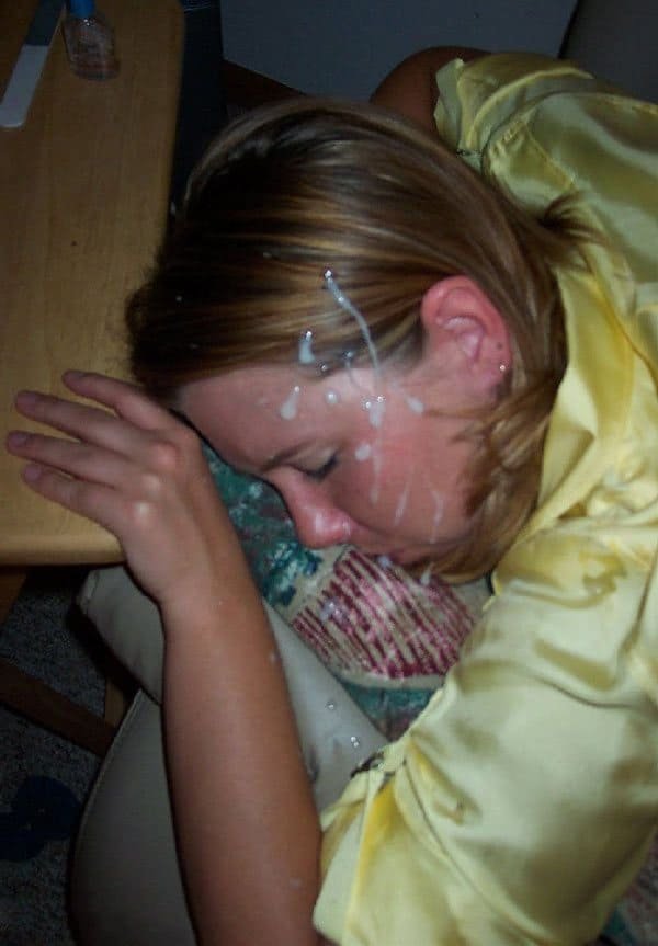 Sluts greedily suck cocks on camera - Amateur porn photos