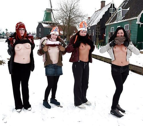Amateur Nude Photos of Girls in Snow - Explicit Snow Nudes Collection