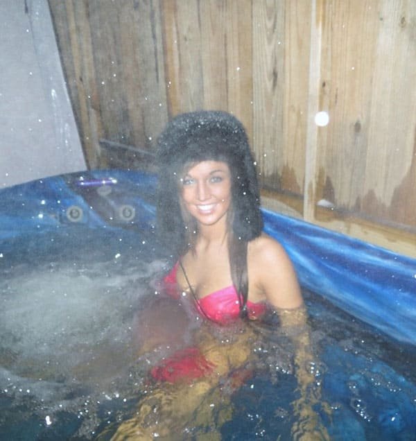 Hot Winter Masturbation in Jacuzzi by Sexy Amateur