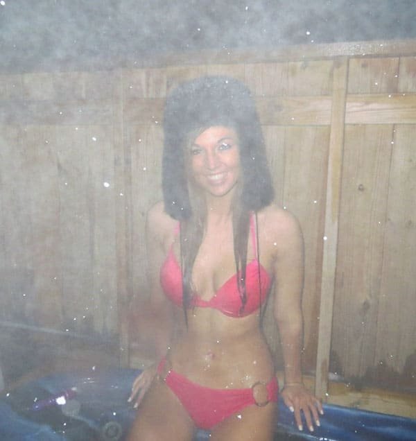 Hot Winter Masturbation in Jacuzzi by Sexy Amateur