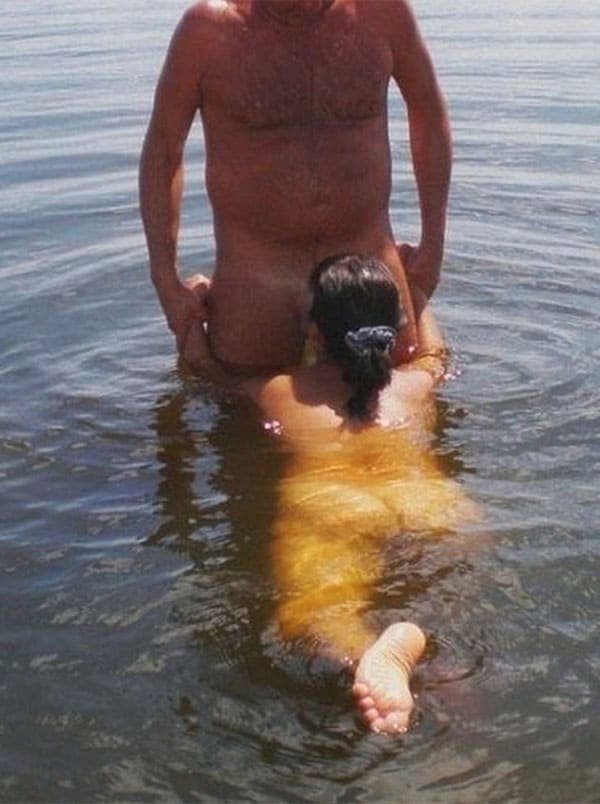 Hot Mature Nudist Couple's Explicit Water Sex Tape