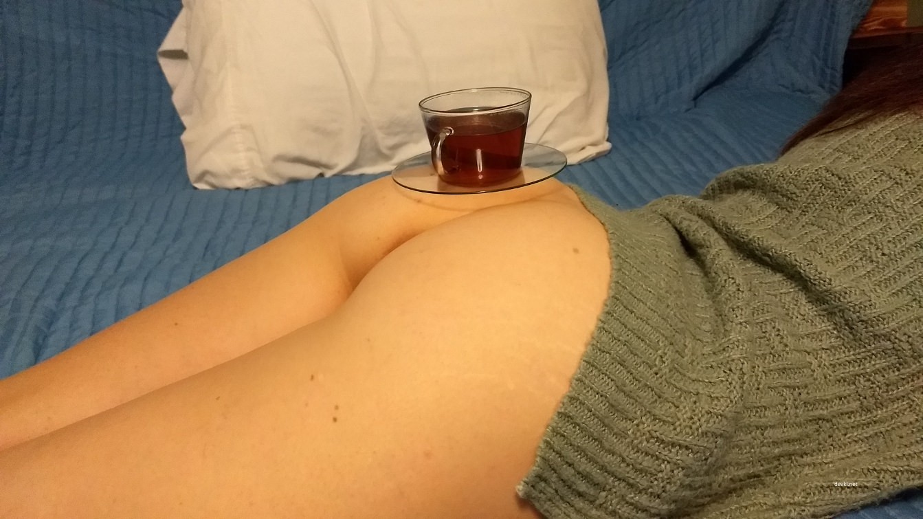 Amateur Babe Sips Tea on Bed and Masturbates - Explicit Solo Porn