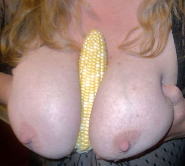 Corn Masturbation: Amateur Porn Photo Featuring Explicit Solo Play