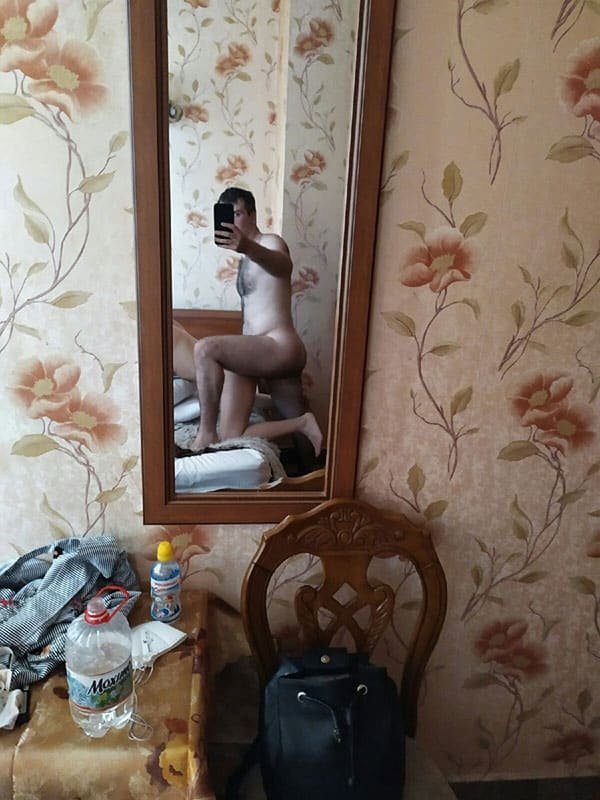 Amateur Slut's Explicit Home Sex Photo Shoot