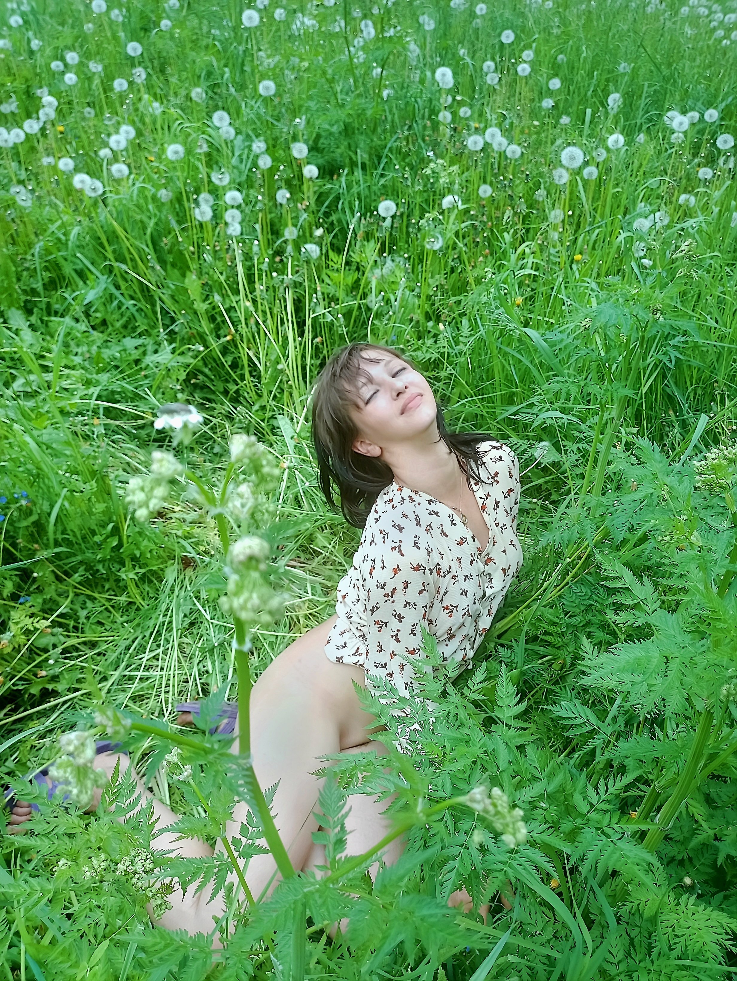 Amateur Russian Alena Shelest from Tambov Nude Outdoors Explicit Photos