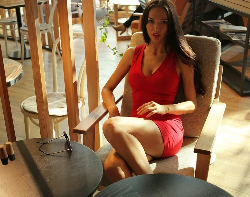 Anastasia - The Hottest Girl of the Day (35 Photos)