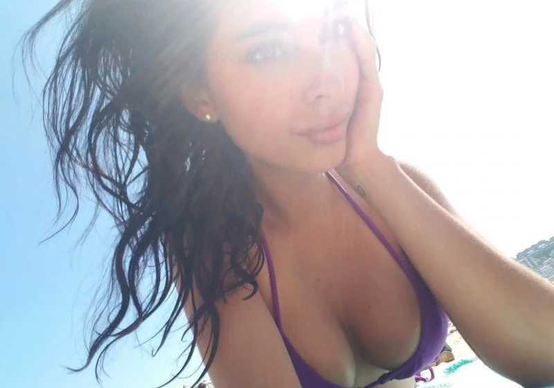 XXX Hot Girl Kiara Exposed: 36 Explicit Photos of Sexy Content