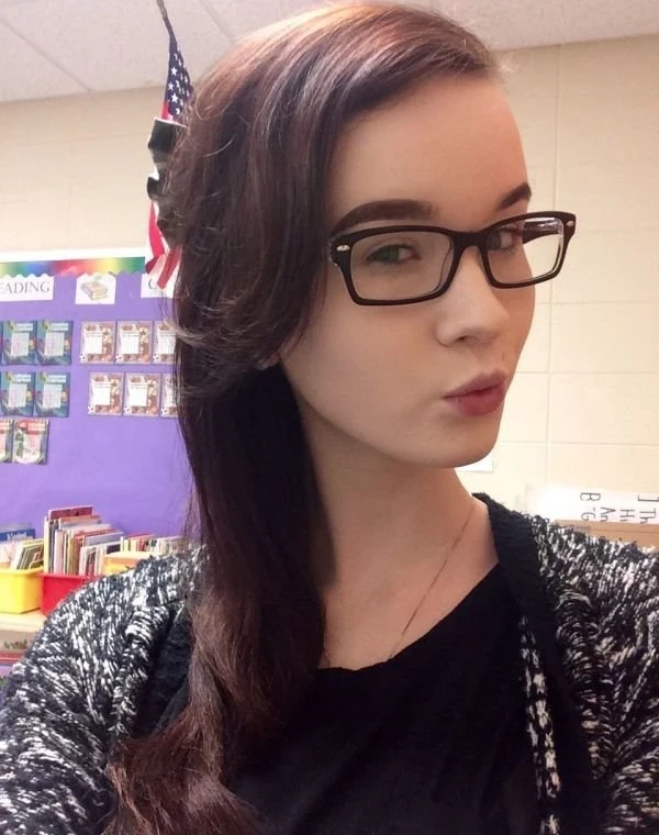 Hot Office Babes Bored at Work - 30 Steamy Photos