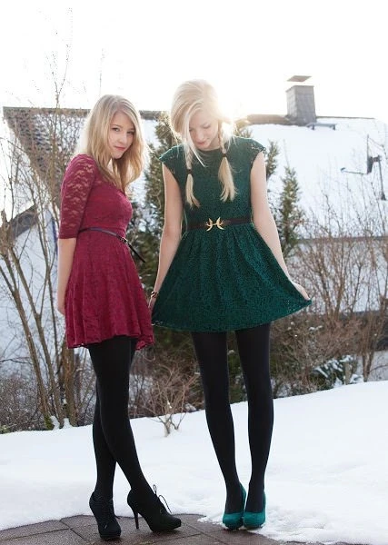 Sexy Girls in Miniskirts: Hot and Seductive Babes Showing Off Legs