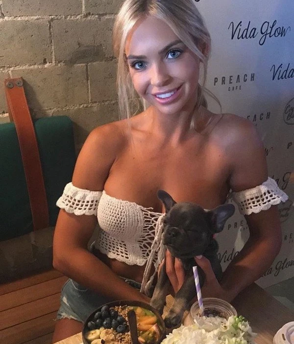 These Sexy Girls Don't Wear Bras, They've Got Something to Show (28 Pics)