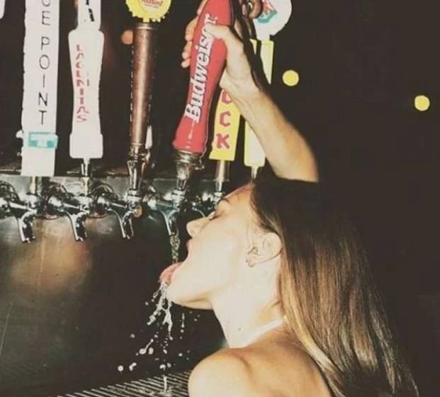 Wild and Crazy Girls Going All Out: 41 Explicit Photos of Fun and Madness