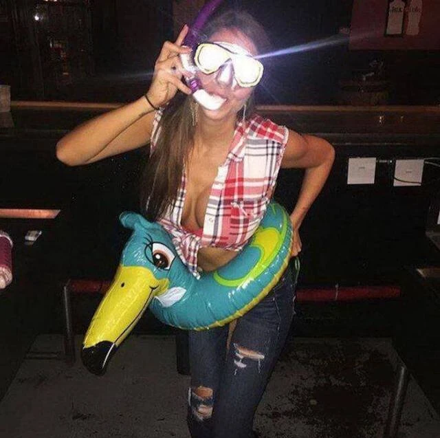 Wild and Crazy Girls Going All Out: 41 Explicit Photos of Fun and Madness