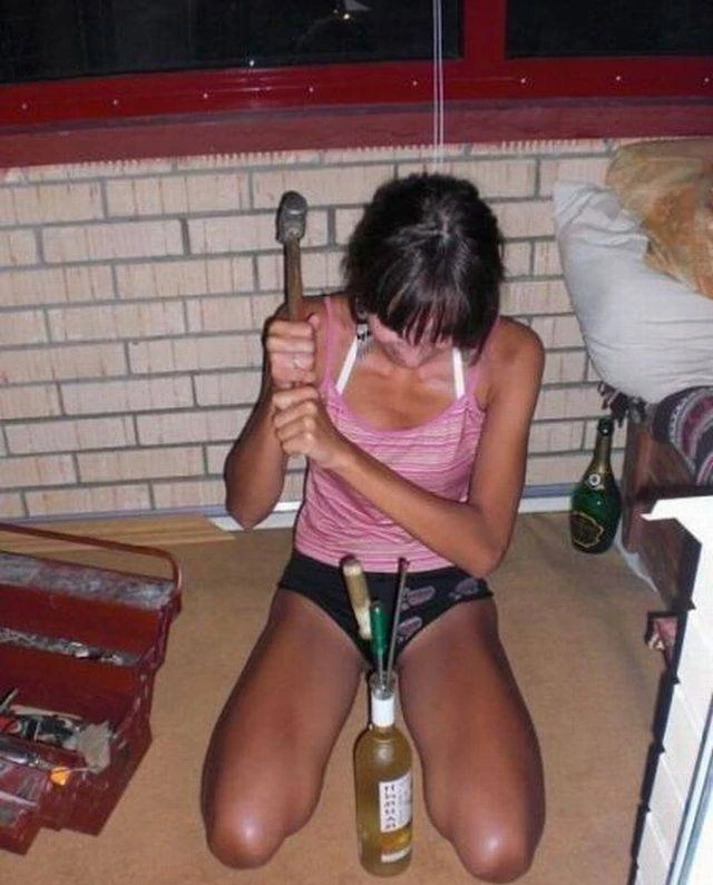 Wild and Crazy Girls Going All Out: 41 Explicit Photos of Fun and Madness