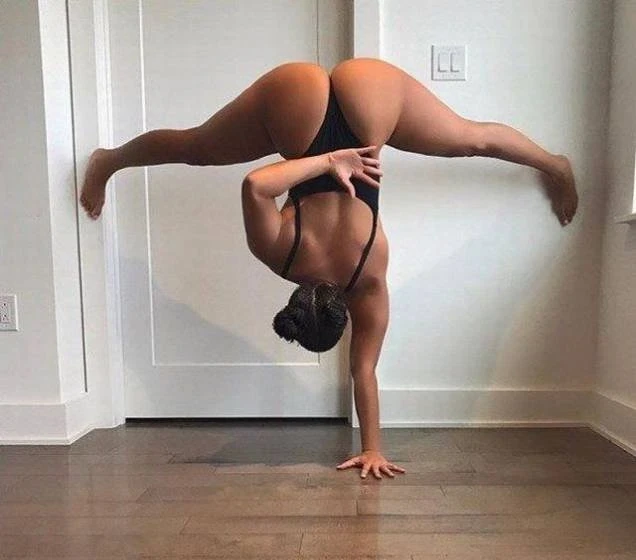 Wild and Fun Girls Love to Party and Let Loose (45 Photos)